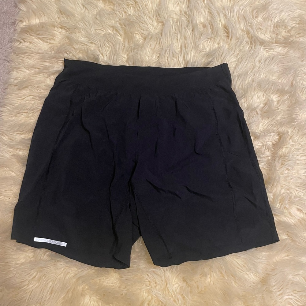 Men’s Lululemon shorts size XL